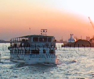 Venice Boat Cruise Dinner New Year's Eve